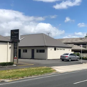 Hygate Motor Lodge Hotels near Reformed Church of Hamilton