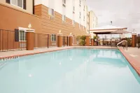 Candlewood Suites 聖安東尼奧市中心