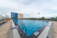 Vienna International Hotel (Jiangmen Hetang Zhongjia Plaza Store)