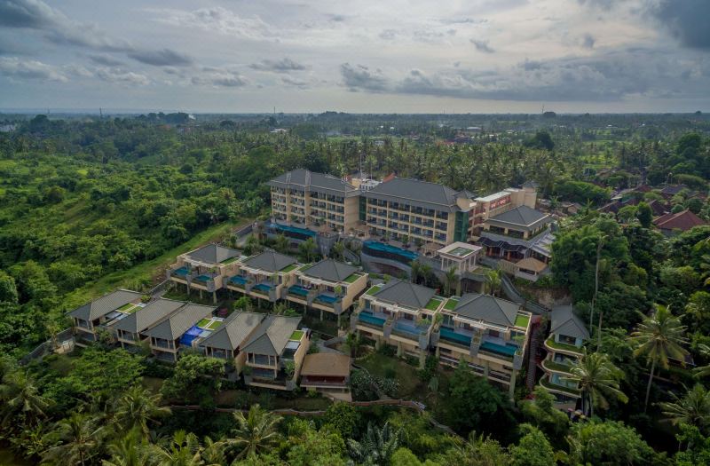 Seres Springs Resort & Spa, Singakerta