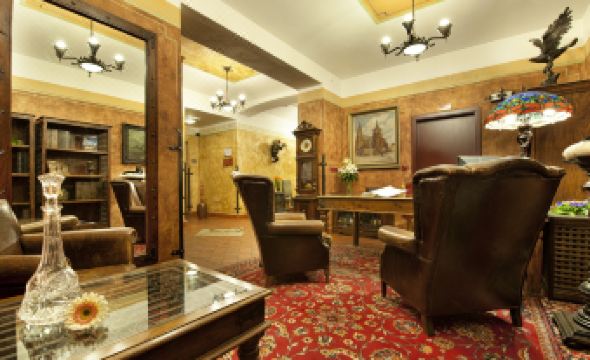 3. EA 호텔 얄레..