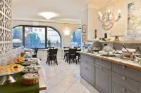 Hotel Leon d'Oro Hotels in Ala
