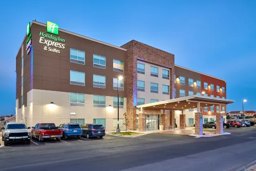Holiday Inn Express & Suites EL PASO EAST-LOOP 375 by IHG