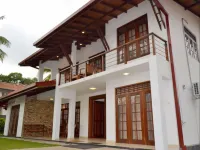 Hasara Villa One Hotel dekat Dhamma Meththa Bikkhuni Aramaya