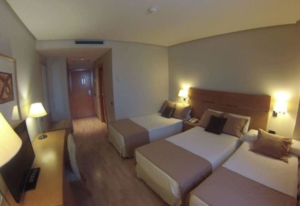 Hotel Reston Valdemoro-Valdemoro Updated 2023 Room Price-Reviews & Deals |  Trip.com