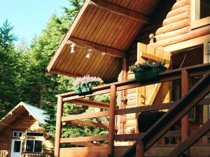 Glacier Cabin