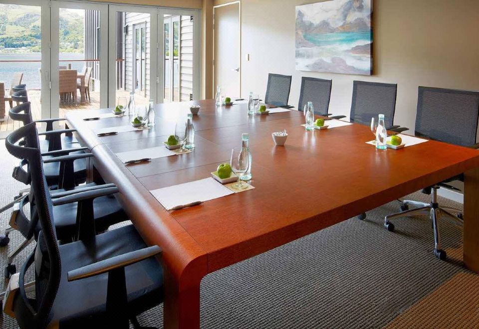 5. 더블트리 바이 ..