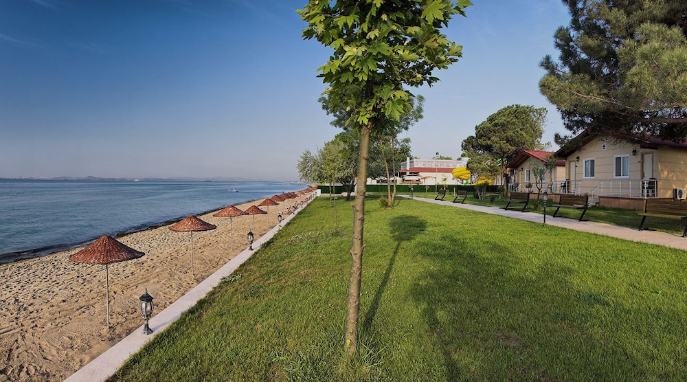 Rizom Tatil Koyu