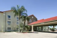 Quality Inn Kingsville Hwy 77