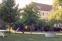 Logis Hotel Auberge de l'Allagnonette Hotels in Saint-Poncy