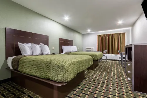 Scottish Inn and Suites Tomball Hotels in Tomball