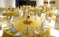 Holiday Inn MUSCAT AL SEEB by IHG - breakfast