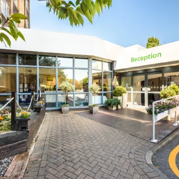 Holiday Inn PORTSMOUTH by IHG Отели рядом с достопримечательностью «Пристань для яхт Хаслар»