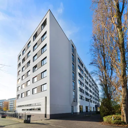 Hotel Frankfurt Messe Affiliated by Meliá Отели рядом с достопримечательностью «Боккенхайм»