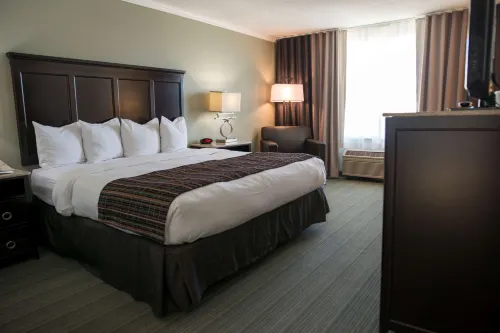 Country Inn & Suites by Radisson, Effingham, IL - 2-Star