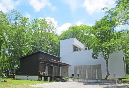 Villa Forest Отели рядом с достопримечательностью «Idojiri Archaeological Museum»