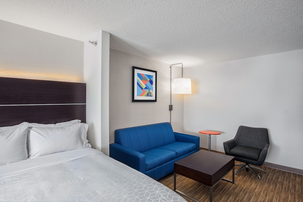 Holiday Inn Express Hotel & Suites Altoona-Des Moines, an Ihg Hotel