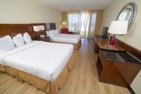 International Palms Oceanfront Cocoa Beach Resort