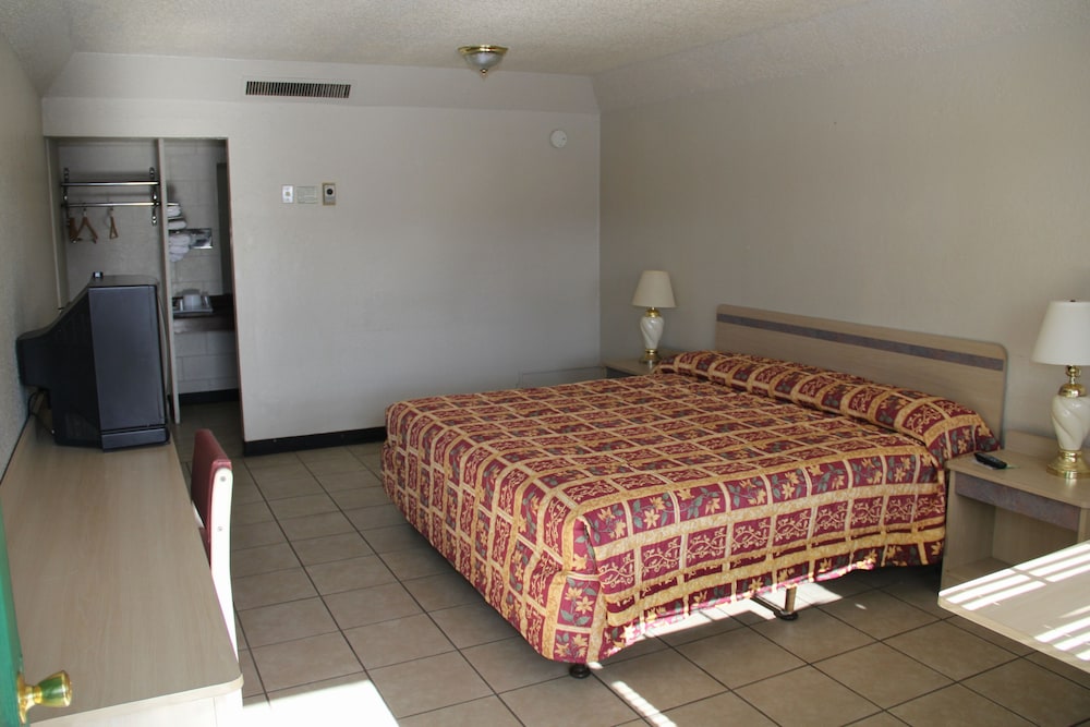 Super Lodge Motel El Paso