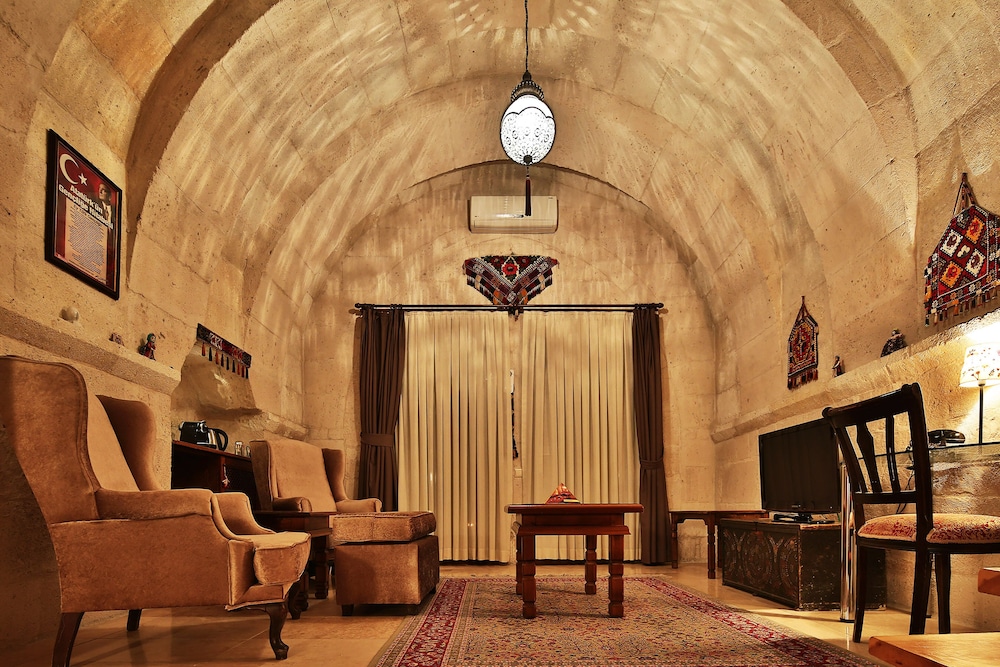 Cappadocia Cave Suites