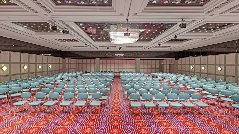 Özkaymak Falez Hotel