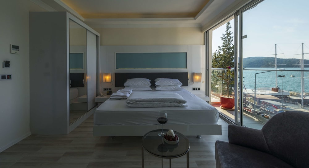 Orka Boutique Hotel