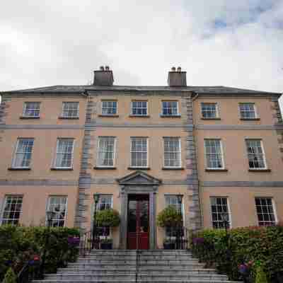 Maryborough Hotel & Spa Hotel Exterior