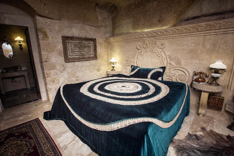 Elika Cave Suites