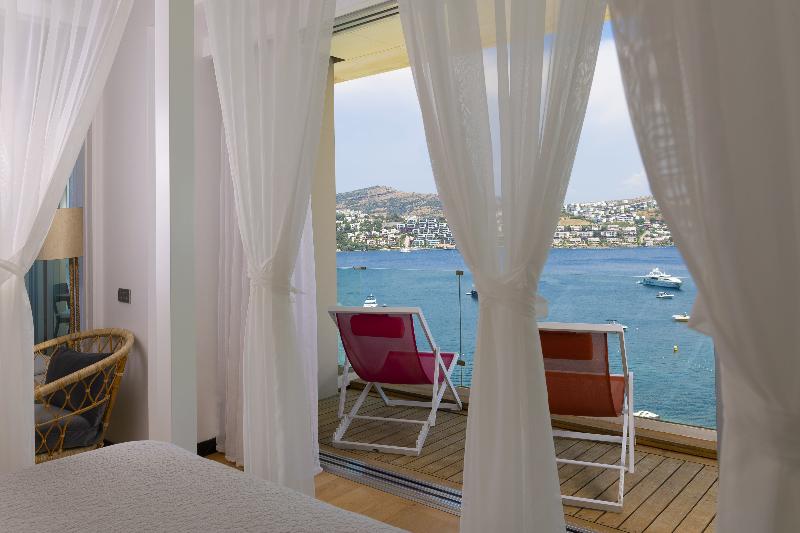 Cape Bodrum Luxury Hotel & Beach