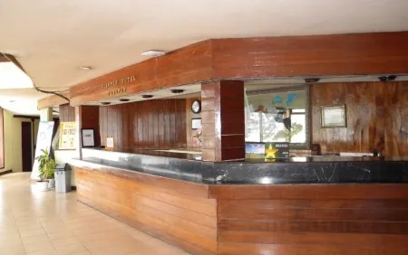Siantar Hotel Parapat Отели в г. Simalungun Regency