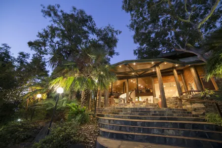 Thala Beach Nature Reserve Отели в г. Мобрей