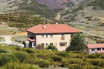Hotel Pico Espiguete Hotels in Boca de Huergano