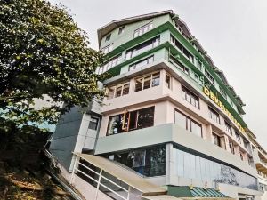Dekeling Hotel