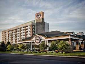 Akwesasne Mohawk Casino Resort and Players Inn Hotel -Formerly Comfort Inn and Suites Hogansburg NY