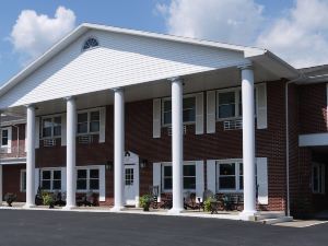 Bicentennial Inn