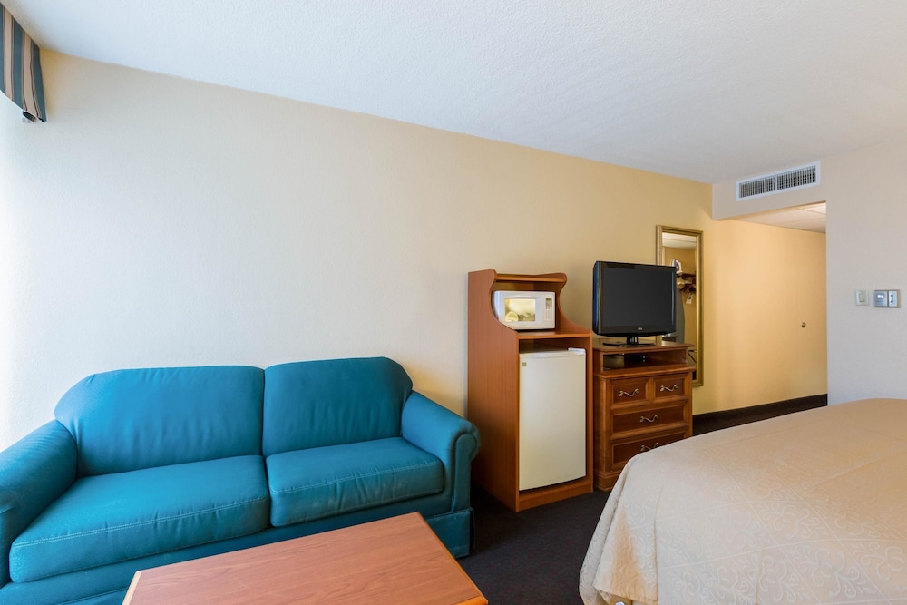 Quality Inn and Conference Center I-80 Grand Island