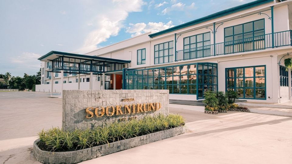 Sooknirund Hotel