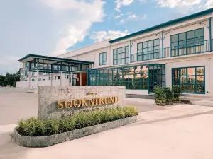Sooknirund Hotel