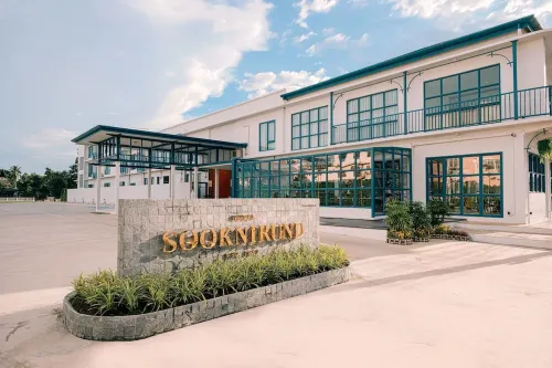 Sooknirund Hotel - موقف سيارات