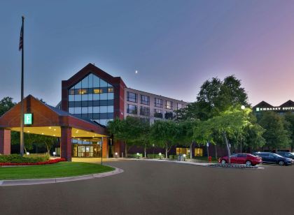 Embassy Suites by Hilton Auburn Hills