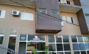 Marinho Plaza Hotel - Housity