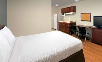 WoodSpring Suites Kansas City Liberty