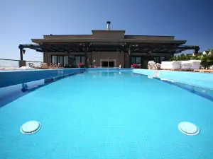 Bungalow Hotel