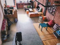 Lane62 Hostel Hotels near Luce Chapel