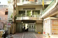 Hotel Anand Palace - Pet friendly