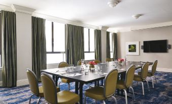 Galleria Park Hotel