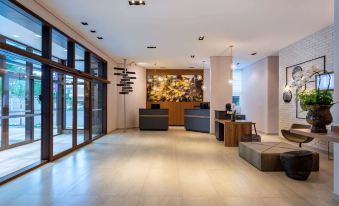 2. Tryp by ..
