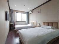 99旅馆连锁(上海影视乐园店) - 双床房