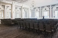 Renaissance Albany Hotel