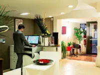 Hôtel le Père Léon Hotels in Toulouse